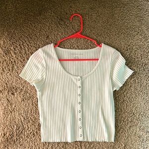 White cropped button tee
